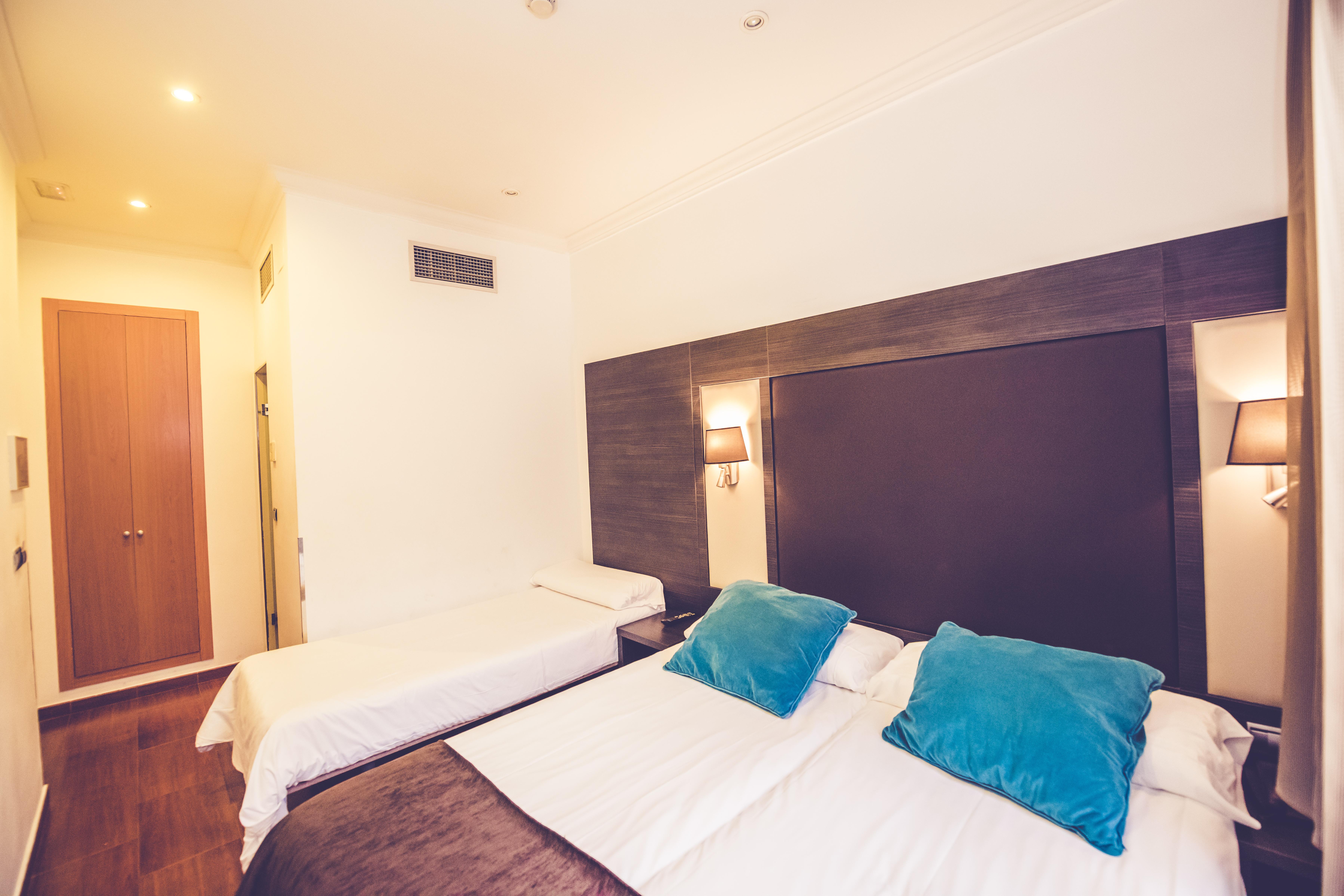 Hostal Sol Los Angeles 马德里 外观 照片