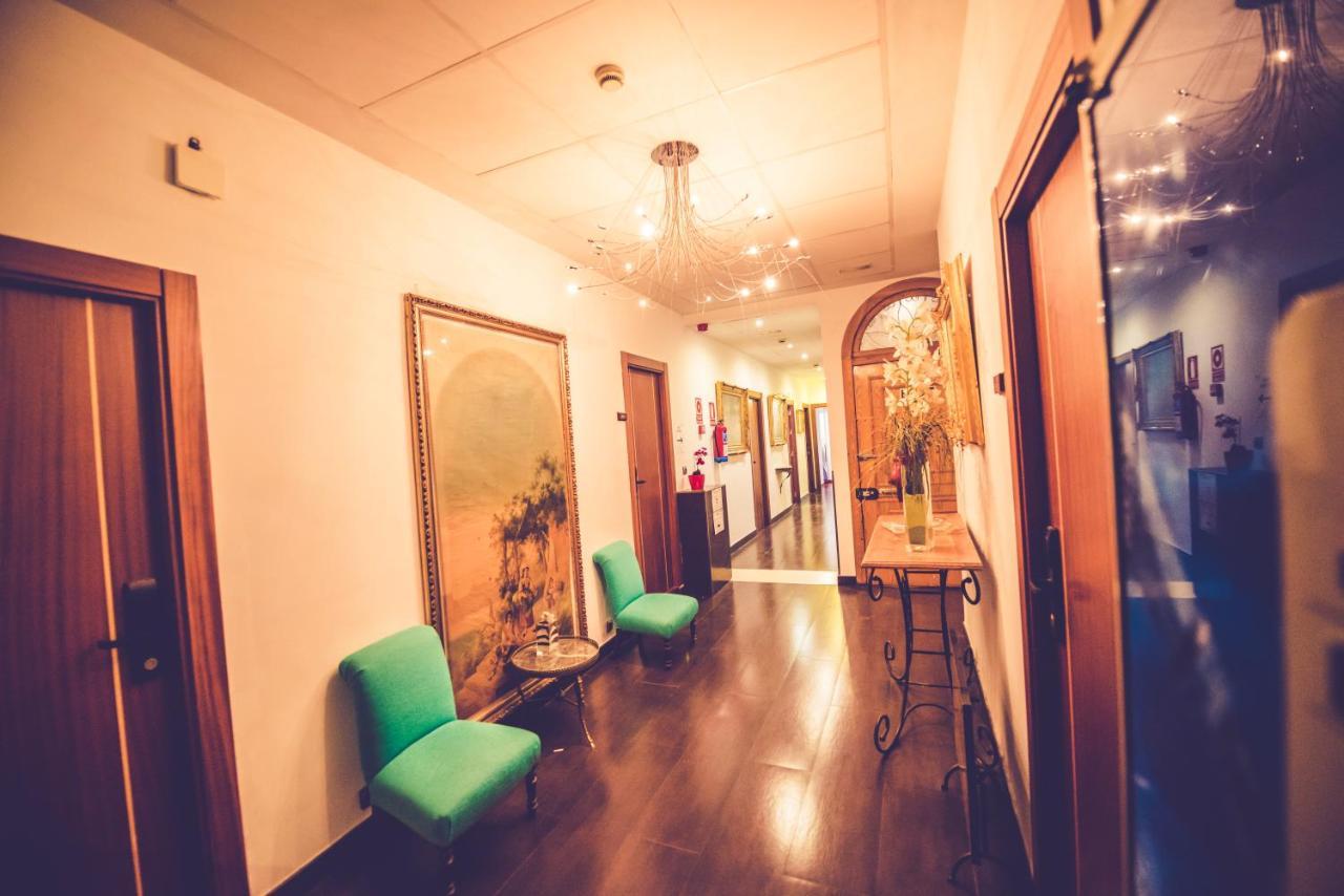 Hostal Sol Los Angeles 马德里 外观 照片